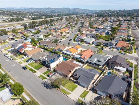 180 N Solomon  , Anaheim Hills, CA