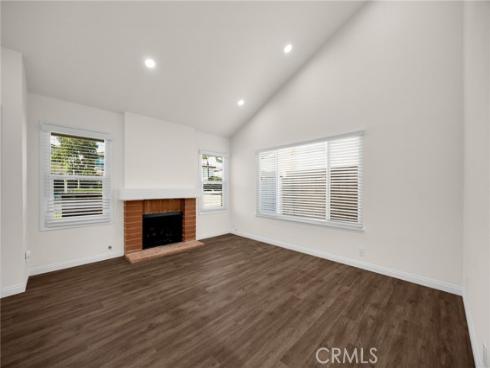 180 N Solomon  , Anaheim Hills, CA