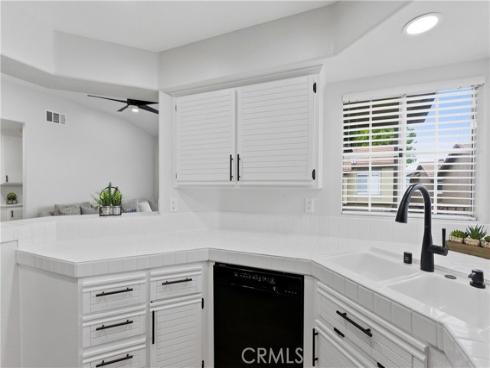 8070 E Oak Ridge   Circle, Anaheim Hills, CA