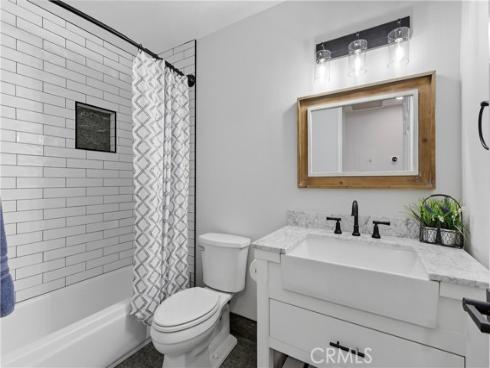 8070 E Oak Ridge   Circle, Anaheim Hills, CA