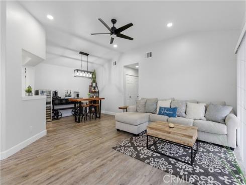 8070 E Oak Ridge   Circle, Anaheim Hills, CA