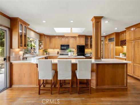 130 N Avenida Veracruz  , Anaheim Hills, CA