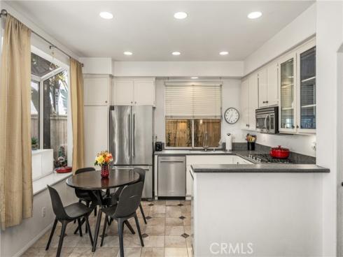 993 S Dylan   Way, Anaheim Hills, CA