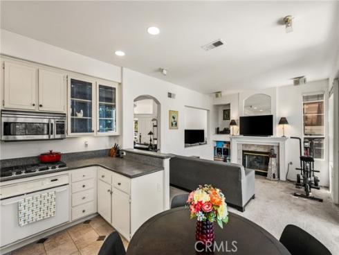 993 S Dylan   Way, Anaheim Hills, CA