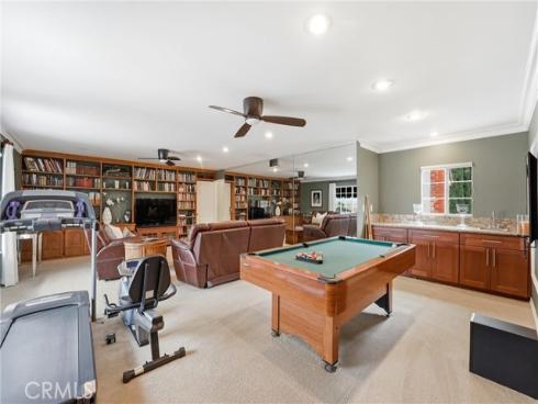 980 S Rutgers Circle  , Anaheim Hills, CA