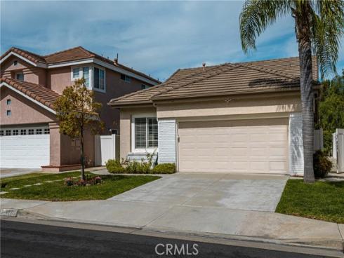 927 S Firefly  , Anaheim Hills, CA