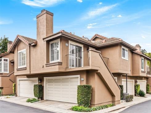 631 S Dewberry  , Anaheim Hills, CA