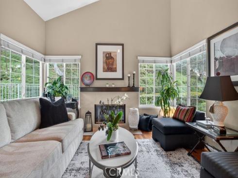 847 S Amber Lane, Anaheim Hills, CA