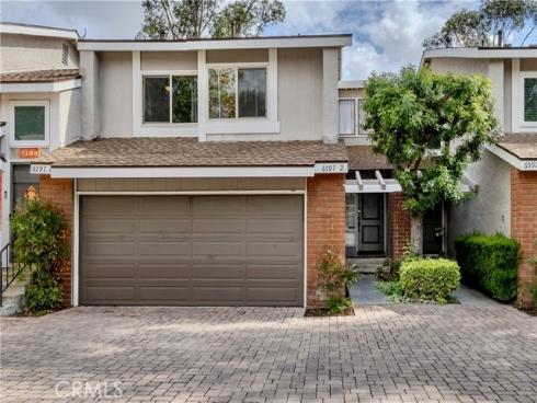 6597 E. Camino Vista 2