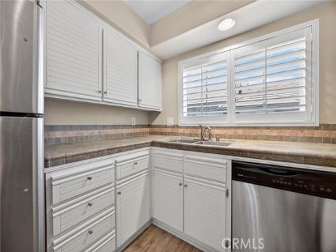 649 S Glenhurst , Anaheim Hills, CA