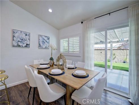 292 N Camino Arroyo  , Anaheim Hills, CA