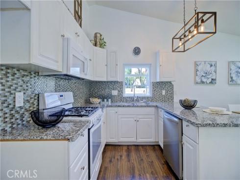 292 N Camino Arroyo  , Anaheim Hills, CA