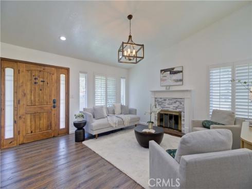 292 N Camino Arroyo  , Anaheim Hills, CA