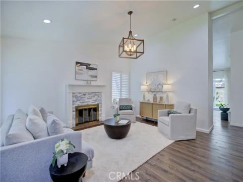 292 N Camino Arroyo  , Anaheim Hills, CA