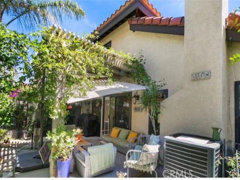 6250 E Quartz   Lane, Anaheim Hills, CA