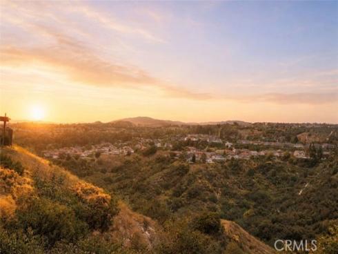 6250 E Quartz   Lane, Anaheim Hills, CA