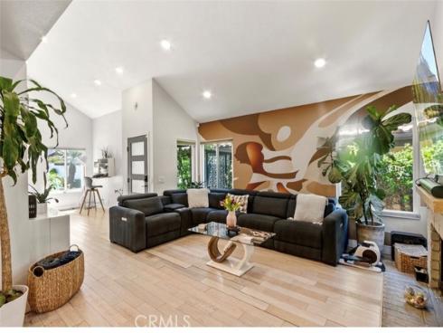 6250 E Quartz   Lane, Anaheim Hills, CA