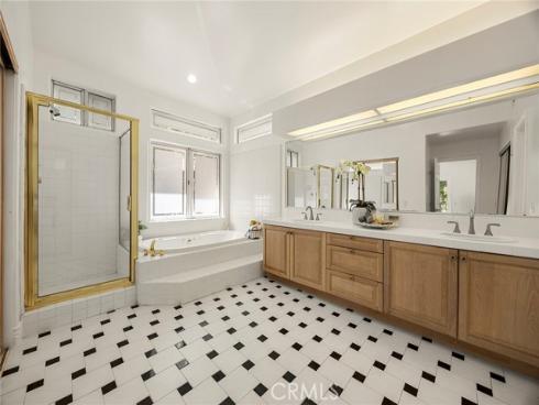 334 S Whitestone  , Anaheim Hills, CA