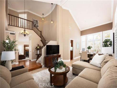 547 S Eveningsong   Lane, Anaheim Hills, CA