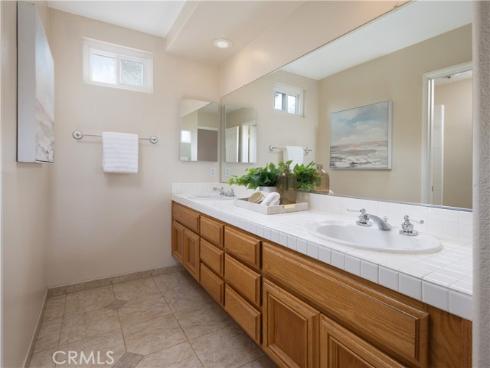 547 S Eveningsong   Lane, Anaheim Hills, CA