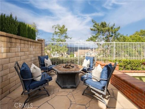 547 S Eveningsong   Lane, Anaheim Hills, CA