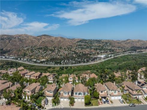 547 S Eveningsong   Lane, Anaheim Hills, CA