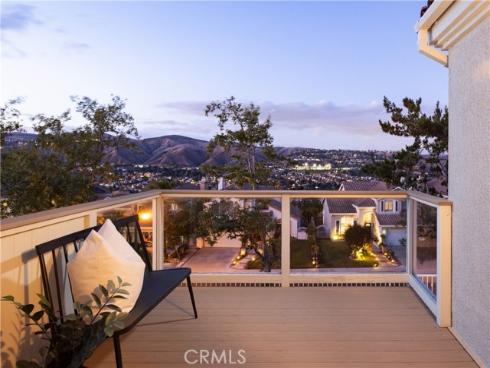 547 S Eveningsong   Lane, Anaheim Hills, CA