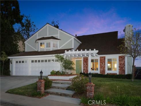 781 S Goldfinch Way, Anaheim Hills, CA