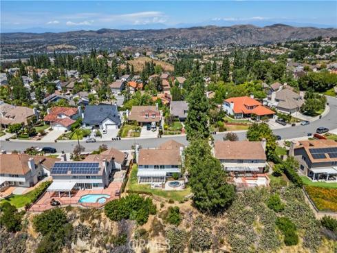 781 S Goldfinch Way, Anaheim Hills, CA