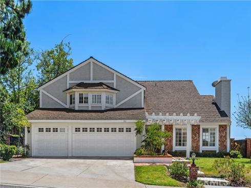 781 S Goldfinch Way, Anaheim Hills, CA