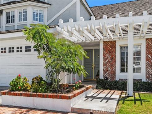 781 S Goldfinch Way, Anaheim Hills, CA
