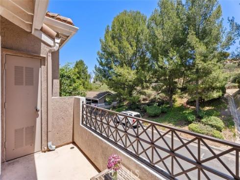 1089 S Daybreak Court, Anaheim Hills, CA
