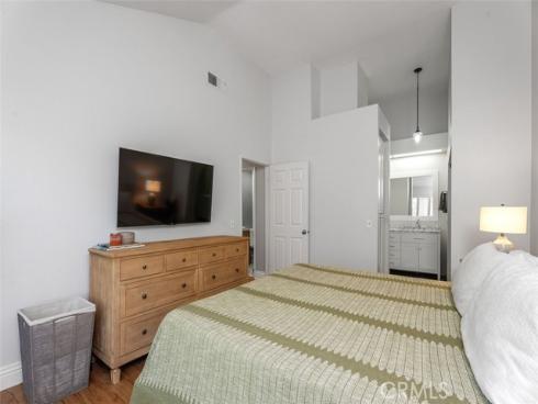 1089 S Daybreak Court, Anaheim Hills, CA