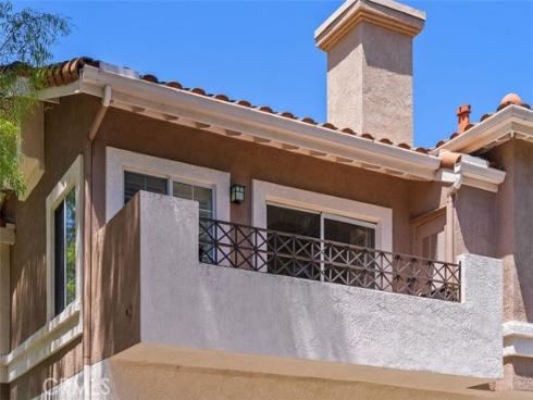 1089 S Daybreak Court, Anaheim Hills, CA