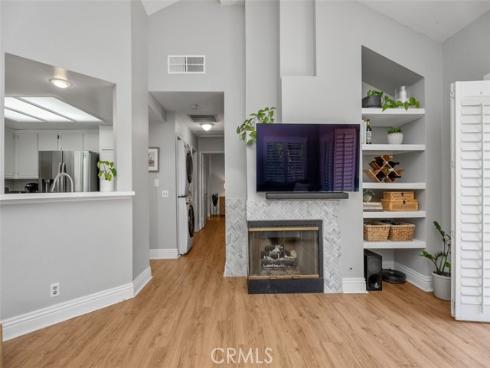 1089 S Daybreak Court, Anaheim Hills, CA