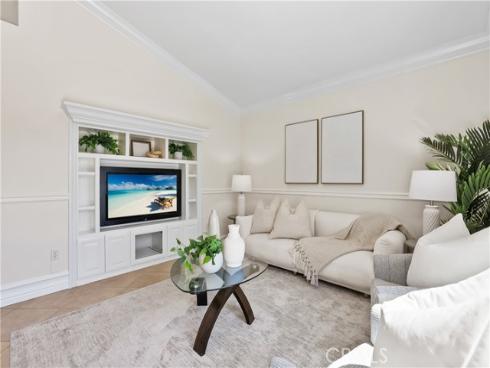 270 S Raspberry , Anaheim Hills, CA