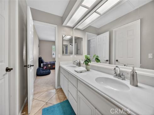 1055 S Highridge Court, Anaheim Hills, CA