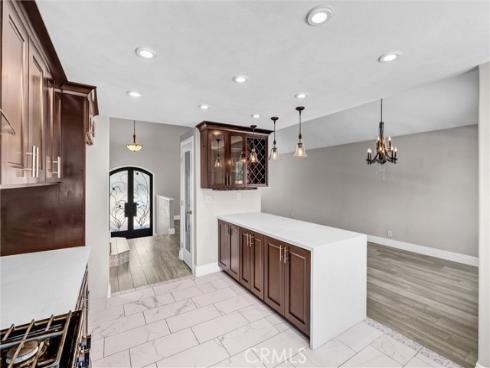 124 S Calle Da Gama , Anaheim Hills, CA