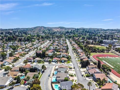 124 S Calle Da Gama , Anaheim Hills, CA