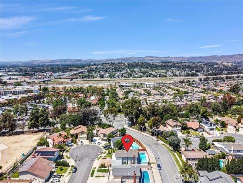 124 S Calle Da Gama , Anaheim Hills, CA