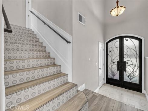 124 S Calle Da Gama , Anaheim Hills, CA