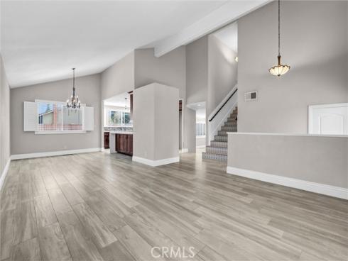 124 S Calle Da Gama , Anaheim Hills, CA