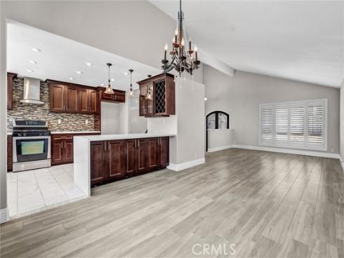 124 S Calle Da Gama , Anaheim Hills, CA