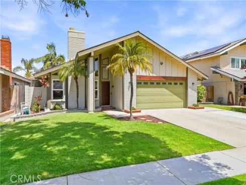 6009 E Calle Cedro , Anaheim Hills, CA