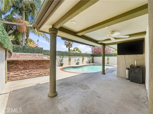 6009 E Calle Cedro , Anaheim Hills, CA