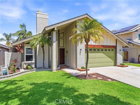 6009 E Calle Cedro , Anaheim Hills, CA