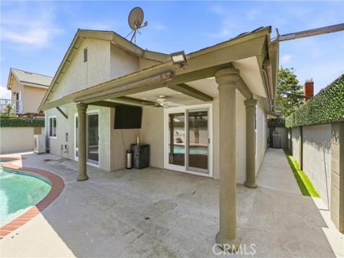 6009 E Calle Cedro , Anaheim Hills, CA