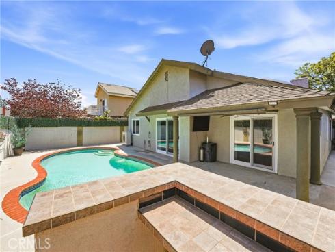 6009 E Calle Cedro , Anaheim Hills, CA