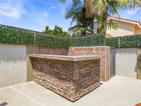 6009 E Calle Cedro , Anaheim Hills, CA
