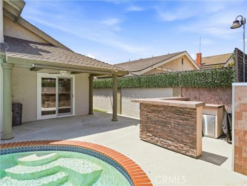6009 E Calle Cedro , Anaheim Hills, CA